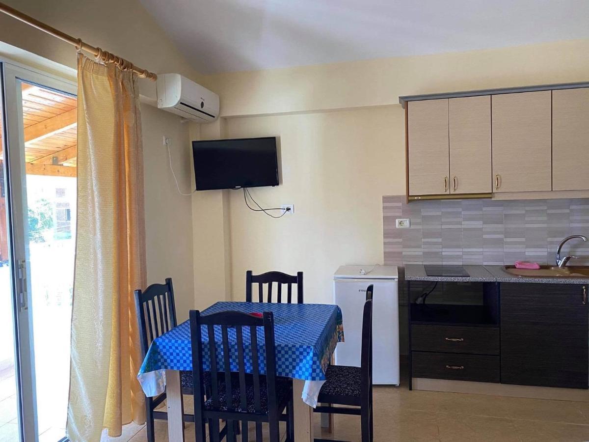 Villa Roku Ksamil Dış mekan fotoğraf
