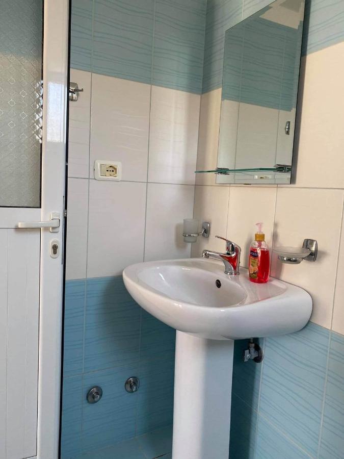 Villa Roku Ksamil Dış mekan fotoğraf