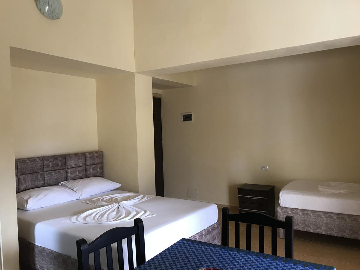 Villa Roku Ksamil Dış mekan fotoğraf